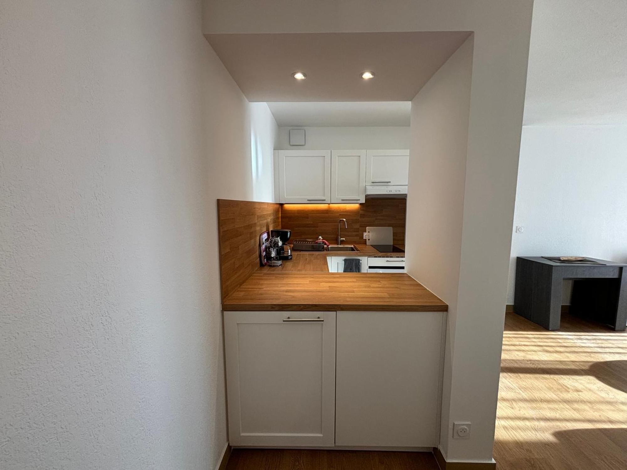 Location D'Un Superbe Appartement Avec Piscine Roquebrune-sur Argens Luaran gambar